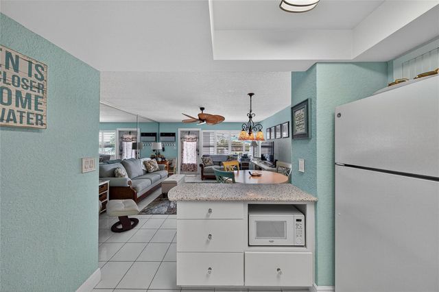 1201 N Riverside Drive 12b, Pompano Beach, FL 33062