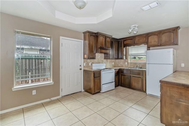 115 W Albatross Avenue, Pharr, TX 78577