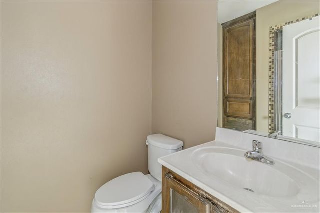 115 W Albatross Avenue, Pharr, TX 78577
