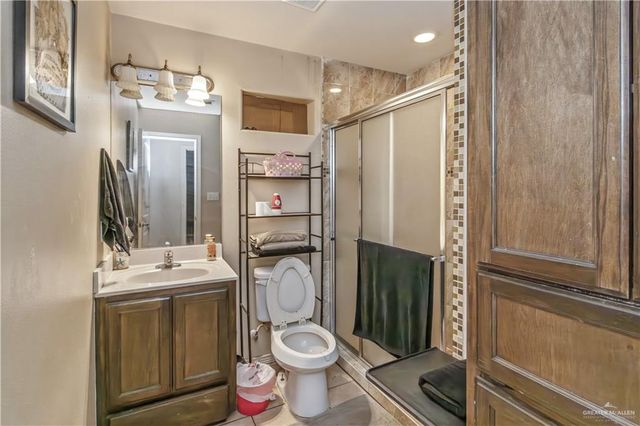 115 W Albatross Avenue, Pharr, TX 78577