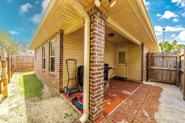 123 Sea Blue Lane, Gray, LA 70359