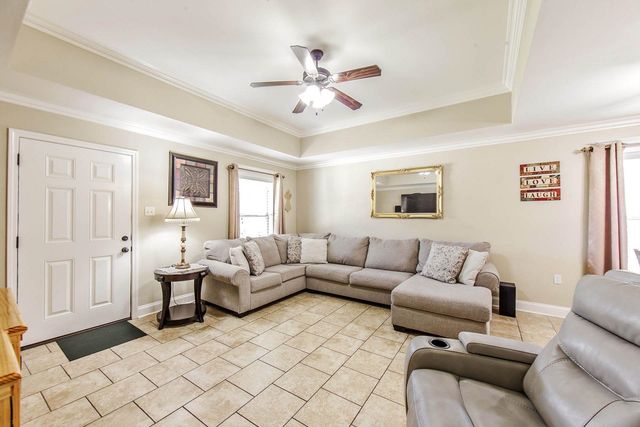 123 Sea Blue Lane, Gray, LA 70359