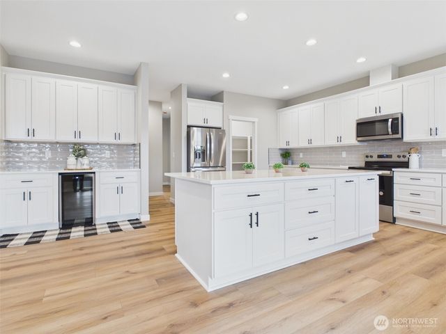 9401 355th Street S, Roy, WA 98558