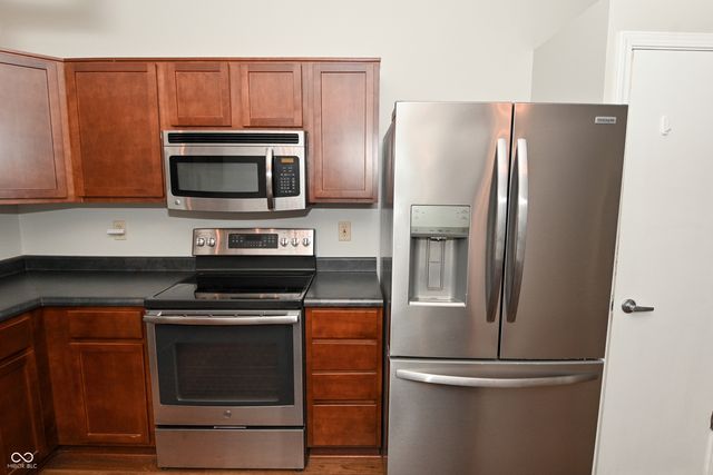 2273 Bridlewood Drive, Franklin, IN 46131
