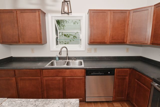 2273 Bridlewood Drive, Franklin, IN 46131