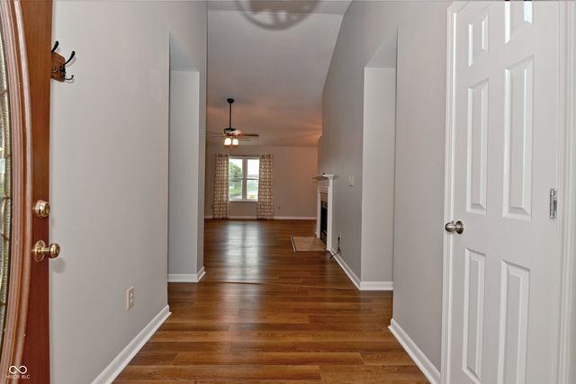 2273 Bridlewood Drive, Franklin, IN 46131