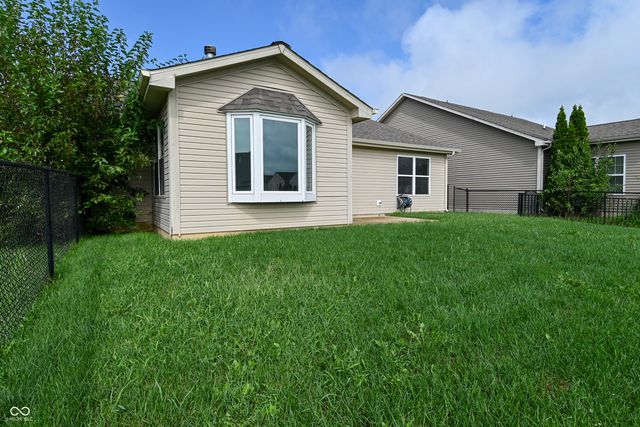 2273 Bridlewood Drive, Franklin, IN 46131