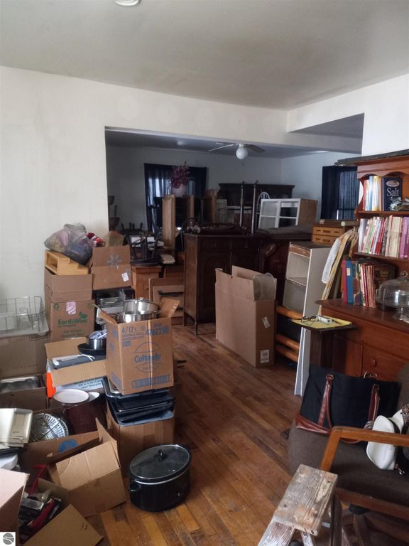 Image 9 of property listing at 208 E Main Street, Hale, MI 48739