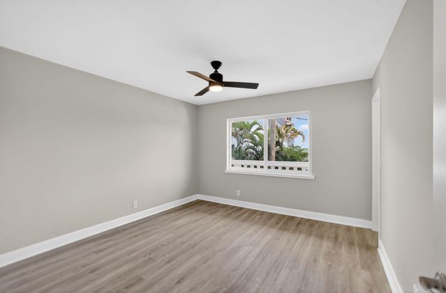 624 Southwind Circle 1, North Palm Beach, FL 33408