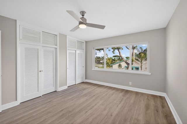 624 Southwind Circle 1, North Palm Beach, FL 33408