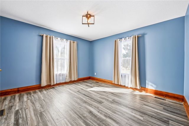 5570 W Garfield Road, Salem, OH 44460