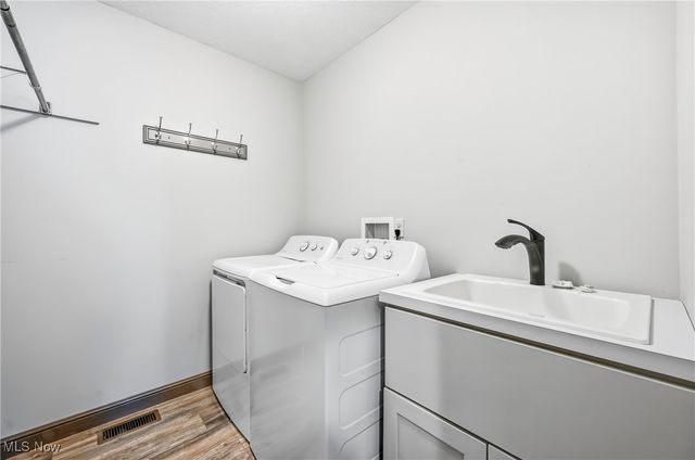 5570 W Garfield Road, Salem, OH 44460