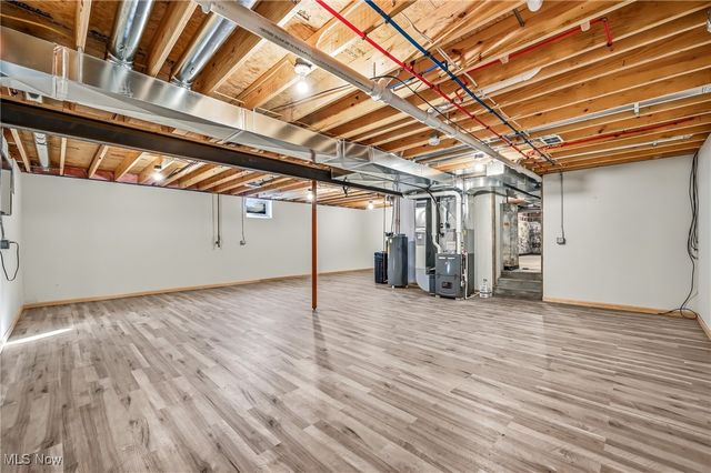 5570 W Garfield Road, Salem, OH 44460