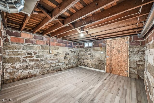 5570 W Garfield Road, Salem, OH 44460