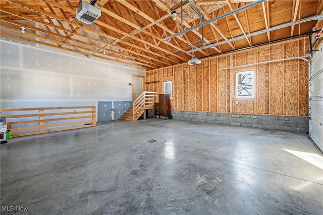 5570 W Garfield Road, Salem, OH 44460