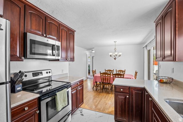 480 N 150 E, Springville, UT 84663