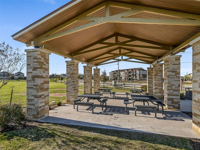 314 Durango Downs DR, Hutto, TX 78634