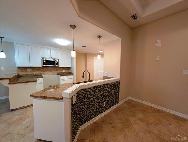 1311 Anahi Street, Alamo, TX 78516