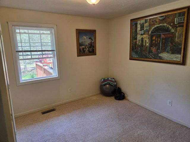 208 Ledford Chapel Road, Hayesville, SC 29004