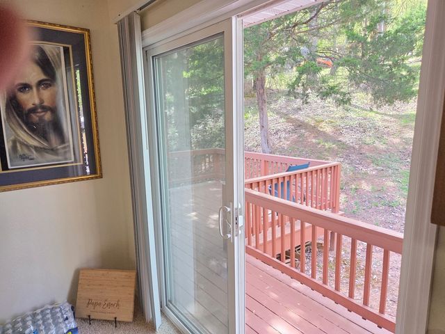 208 Ledford Chapel Road, Hayesville, SC 29004