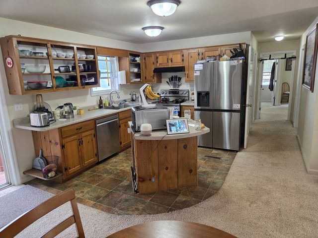 208 Ledford Chapel Road, Hayesville, SC 29004