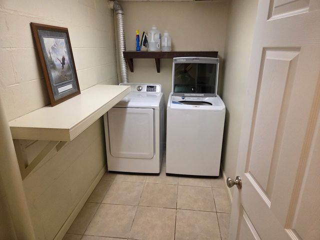 208 Ledford Chapel Road, Hayesville, SC 29004
