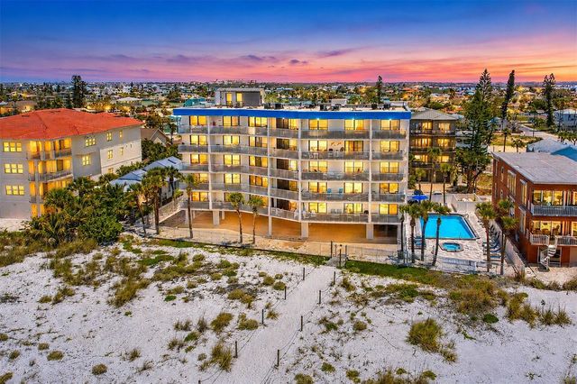 13336 GULF BOULEVARD 204, Madeira Beach, FL 33708