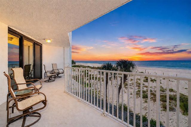 13336 GULF BOULEVARD 204, Madeira Beach, FL 33708