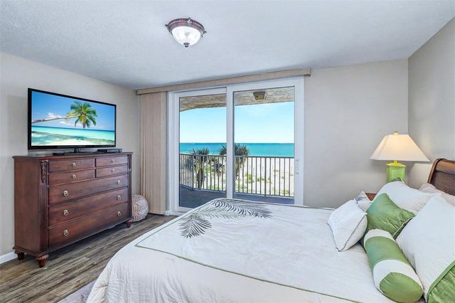 13336 GULF BOULEVARD 204, Madeira Beach, FL 33708