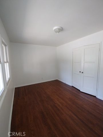 1988 N Ontario Street, Burbank, CA 91505