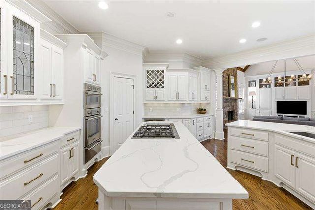 135 Foxhollow Trail, Alpharetta, GA 30004