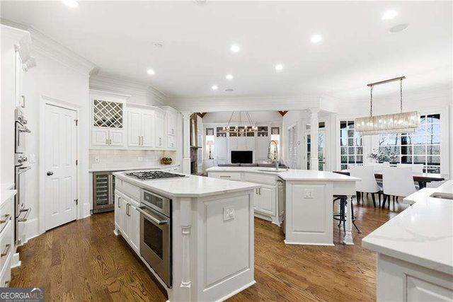 135 Foxhollow Trail, Alpharetta, GA 30004