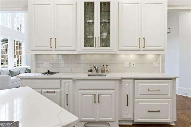 135 Foxhollow Trail, Alpharetta, GA 30004