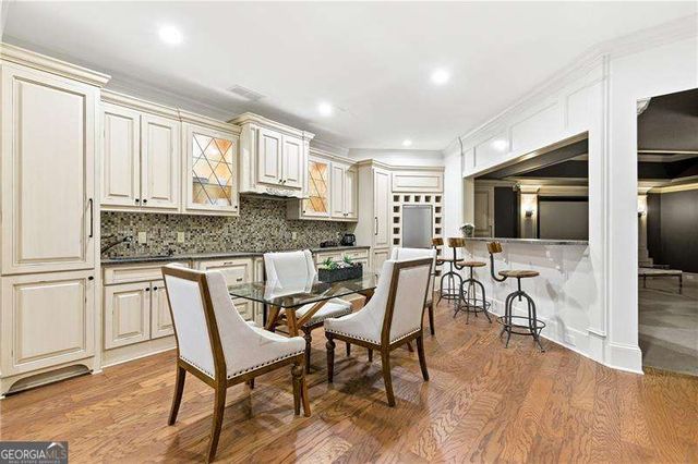 135 Foxhollow Trail, Alpharetta, GA 30004