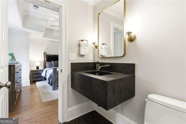 135 Foxhollow Trail, Alpharetta, GA 30004