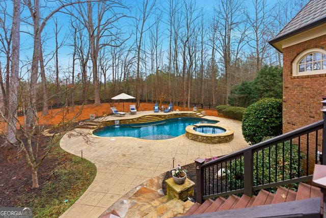 135 Foxhollow Trail, Alpharetta, GA 30004