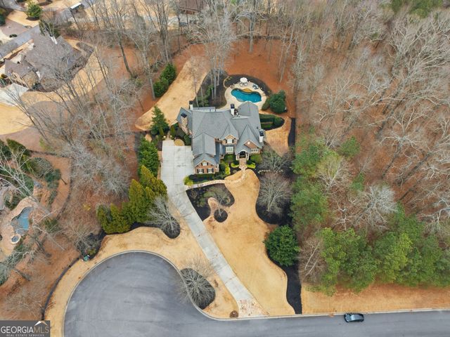 135 Foxhollow Trail, Alpharetta, GA 30004