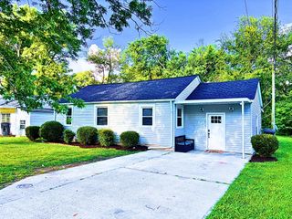 1039 Brown Ave, Cookeville, TN 38501
