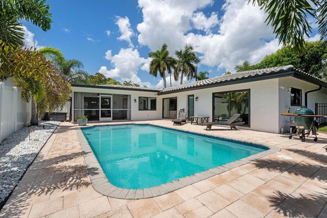 5570 NE 26 Avenue, Fort Lauderdale, FL 33308