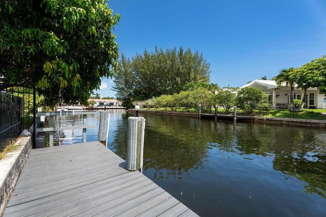 5570 NE 26 Avenue, Fort Lauderdale, FL 33308