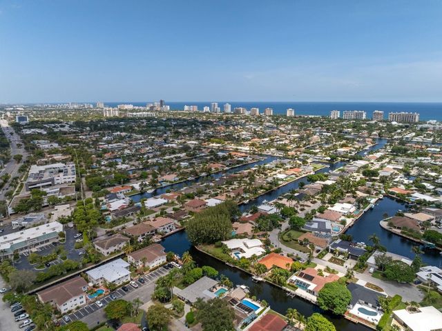 5570 NE 26 Avenue, Fort Lauderdale, FL 33308