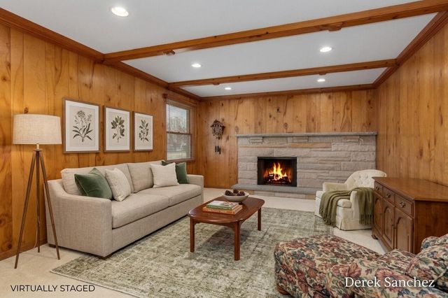4674 Fennessy Street SW, Grand Rapids, MI 49534
