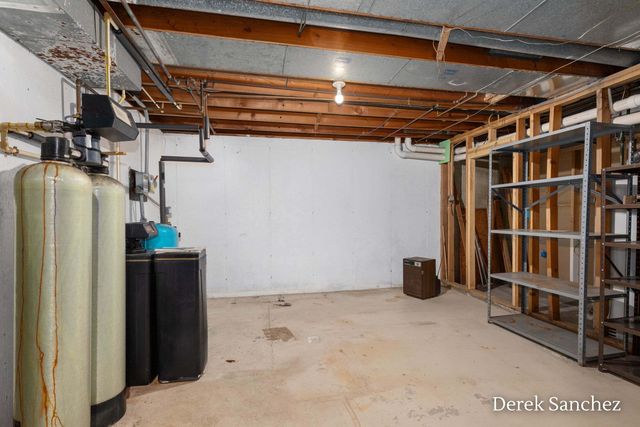 4674 Fennessy Street SW, Grand Rapids, MI 49534