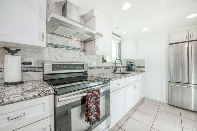 47300 Miwoc Avenue, Coarsegold, CA 93614