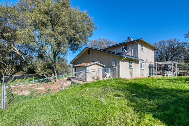 47300 Miwoc Avenue, Coarsegold, CA 93614