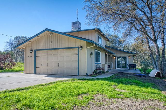 47300 Miwoc Avenue, Coarsegold, CA 93614