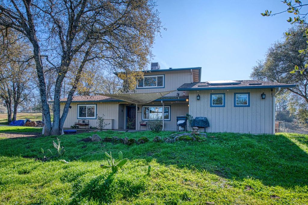 47300 Miwoc Avenue, Coarsegold, CA 93614