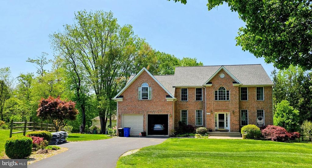 10201 MAXINE ST, Ellicott City, MD 21042