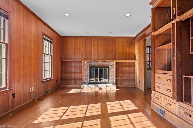 1602 Alderman Drive, Greensboro, NC 27408