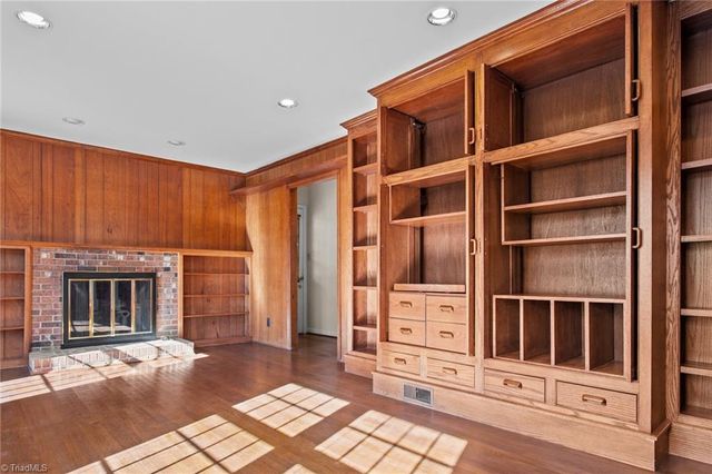 1602 Alderman Drive, Greensboro, NC 27408